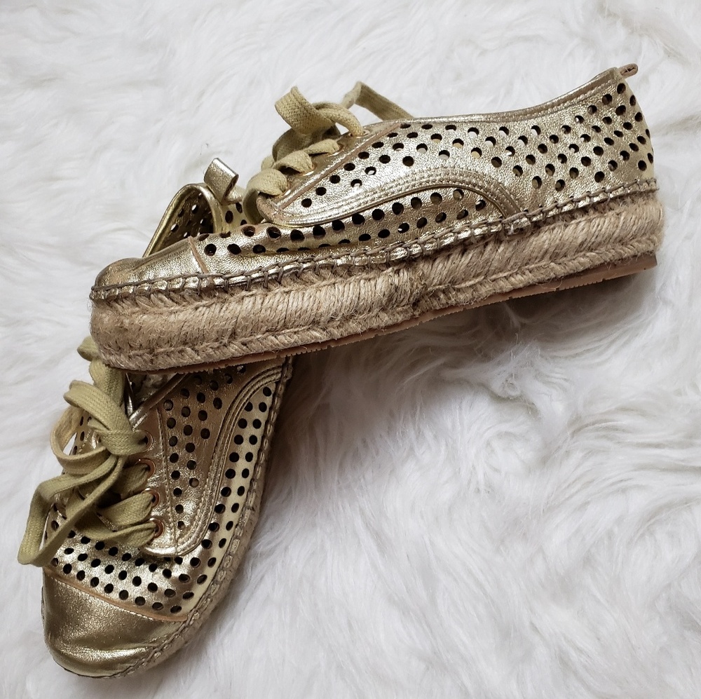 J/SLIDES NYC - Picture 5 of 6